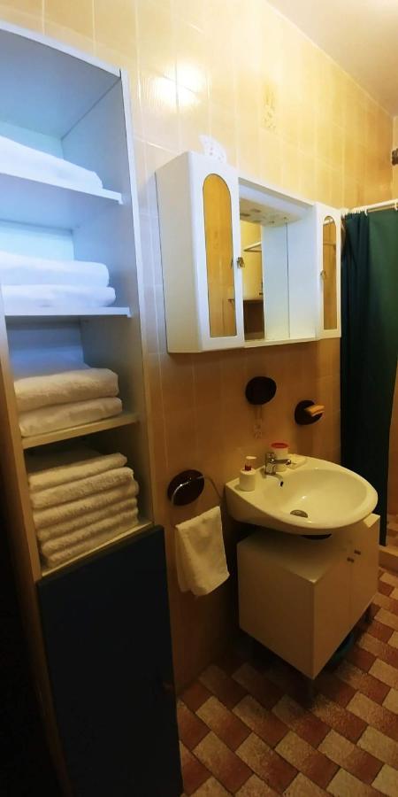 Apartman Ana ムルテル エクステリア 写真