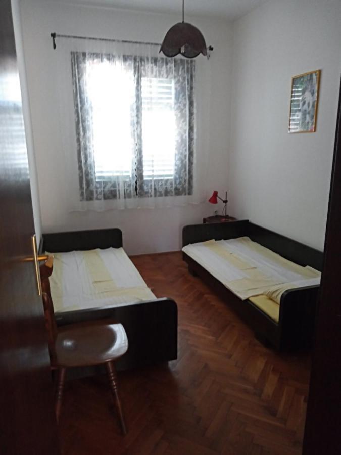 Apartman Ana ムルテル エクステリア 写真